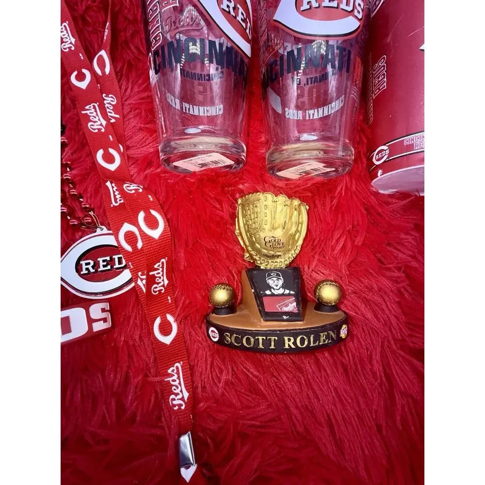 Cincinnati Reds Fan Collectible Memorabilia , Towel, Necklaces,Buckeyes, Glasses